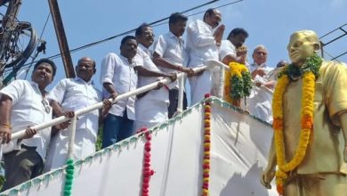 ஜி.கே. மூப்பனார் பிறந்தநாள்: புதுச்சேரியில் திருவுருவச் சிலைக்கு காங்கிரஸ் கட்சியினர் மாலை அணிவித்து மரியாதை!