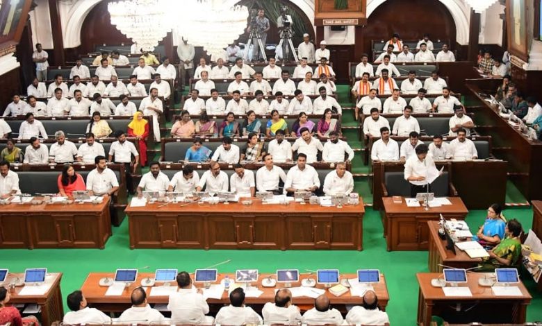 பால் கொள்முதல் விலை உயர்வு: சட்டமன்றத்தில் முக்கிய அறிவிப்புகளை வெளியிட்ட முதல்வர் ச.ஜோசப் விஜய்