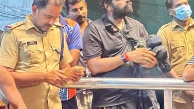 சபரிமலை ஐயப்பன் கோயிலில் இருமுடி கட்டி சாமி தரிசனம் செய்தார் அண்ணாமலை!