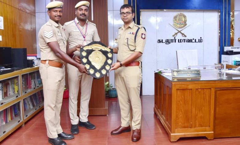 மாநில அளவிலான துப்பாக்கி சுடும் போட்டி: பதக்கம் வென்று அசத்திய கடலூர் மாவட்ட தலைமை காவலர்கள்!
