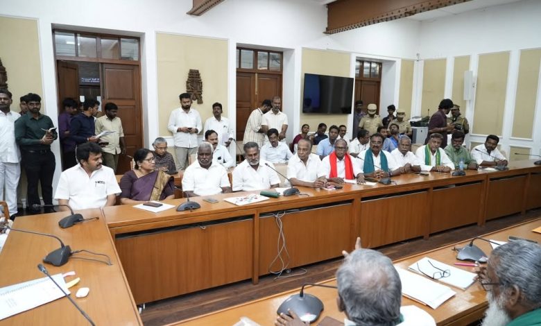 டெல்டா விவசாயிகள் சங்க பிரதிநிதிகளுடன் அமைச்சர்கள் ஆலோசனை