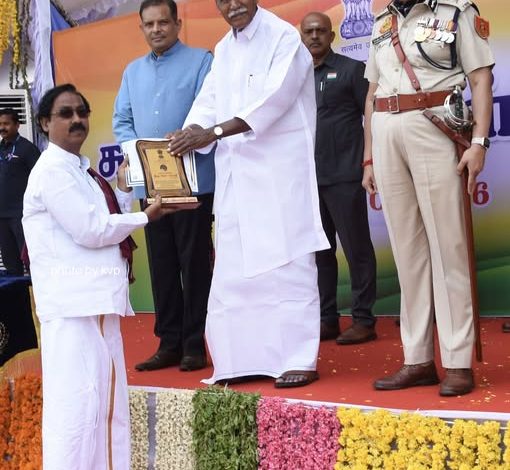 இலக்கியப் பணிக்கு கலைமாமணி கோ.பாரதிக்கு பாராட்டு