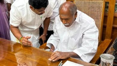 காரைக்கால் விவசாயிகள் கோரிக்கை: கல்லணையிலிருந்து தண்ணீர் திறக்க எம்.எல்.ஏ. நடவடிக்கை