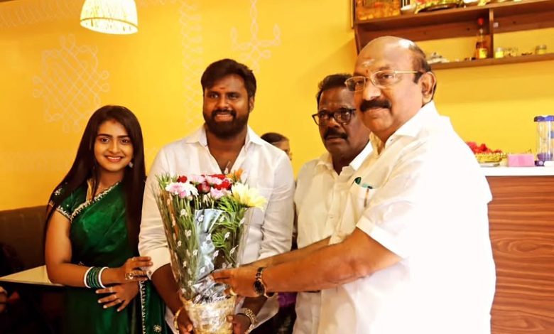 புதுச்சேரியில் புதிய “ஆனந்த விளாஸ்” உணவகம் திறப்பு: எம்.எல்.ஏ. வி.பி. ராமலிங்கம் பங்கேற்பு