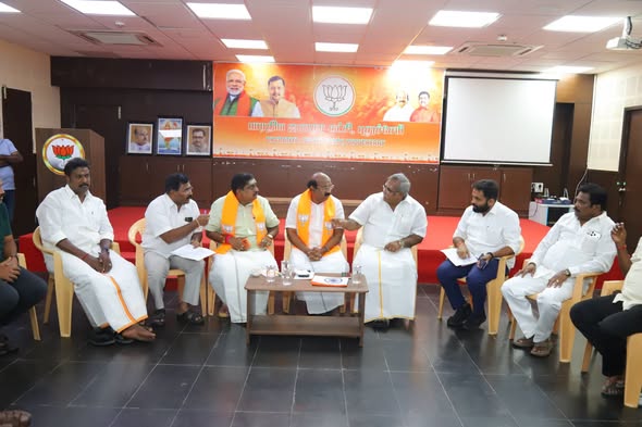 அமித் ஷா வருகை: புதுச்சேரி பாஜக அலுவலகத்தில் ஆலோசனை