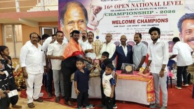 புதுச்சேரியில் 16-வது தேசிய அளவிலான சிலம்பம், கராத்தே சாம்பியன்ஷிப் போட்டி: எம்எல்ஏ எஸ்.எஸ்.அழகு பரிசளிப்பு!