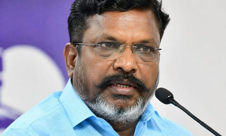 புதுச்சேரியில் விசிக தலைவர் தொல். திருமாவளவன் பிறந்தநாள் விழா: கட்சியினர் உற்சாகக் கொண்டாட்டம்