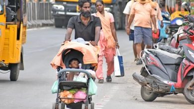 புதுச்சேரி வழியாக வேளாங்கண்ணிக்கு பாதயாத்திரை மேற்கொள்ளும் பக்தர்கள்: பொதுமக்கள் உற்சாக வரவேற்பு