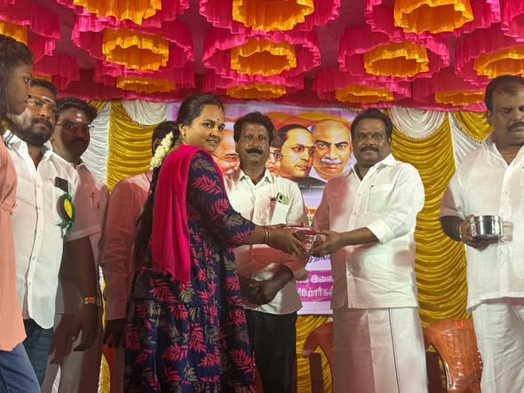 விடுதலை நகரில் விளையாட்டுப் போட்டி: வெற்றி பெற்றவர்களுக்கு பரிசு