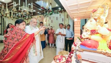 மகாராஷ்டிராவில் தேவேந்திர பட்னாவிஸ் இல்லத்தில் மத்திய அமைச்சர் அமித் ஷா கணபதி தரிசனம்!