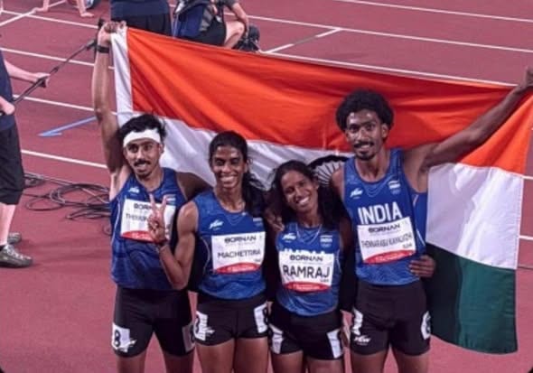 ஆசிய போட்டி தடகளத்தில் வெள்ளி வென்று சாதனை: தமிழக வீரர்கள் வித்யா ராம்ராஜ், விஷாலுக்கு தலா ரூ.50 லட்சம் பரிசு!
