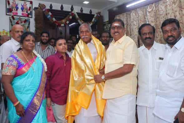 உள்துறை அமைச்சர் நமச்சிவாயத்திற்கு முதலமைச்சர் ரங்கசாமி நேரில் பிறந்தநாள் வாழ்த்து!