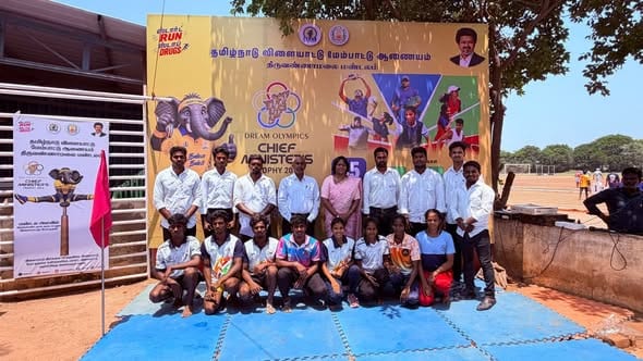 முதலமைச்சர் கோப்பை மல்லர்கம்ப போட்டி: விழுப்புரம் கல்லூரி மாணவ, மாணவிகள் அபார வெற்றி!