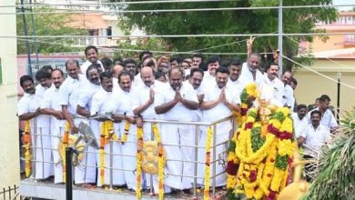 மாமன்னர் பூலித்தேவன் பிறந்தநாள்: எடப்பாடி பழனிசாமி புகழஞ்சலி; அதிமுக நிர்வாகிகள் மரியாதை!