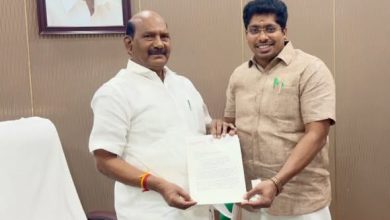 நெடுங்காடு–கோட்டுச்சேரி தொகுதியில் 43 அங்கன்வாடி மையங்களை சீரமைக்க வேண்டும்: அமைச்சர் சிவகொழுந்திடம் எம்.எல்.ஏ. விக்னேஸ்வரன் கோரிக்கை