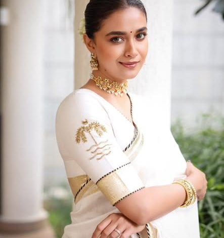 கவர்ந்திழுக்கும் புதிய தோற்றத்தில் கீர்த்தி சுரேஷ்: இணையத்தில் வைரலாகும் புகைப்படத் தொகுப்பு!
