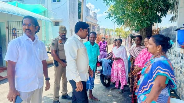 கோட்டுச்சேரிமேடு, காளிக்குப்பத்தில் புதிய தார் சாலை பணிகள்: எம்.எல்.ஏ. டாக்டர் வி. விக்னேஸ்வரன் நேரில் ஆய்வு!