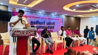 பேரளத்தில் தனியார் பள்ளி ஆசிரியர்களுக்கு சாதனையாளர் விருது: காரைக்கால் எம்.எல்.ஏ. டாக்டர் விக்னேஸ்வரன் வழங்கினார்!