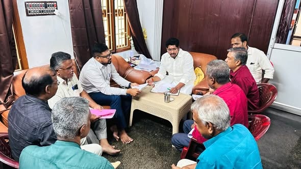 நெடுங்காடு - கோட்டுச்சேரி தொகுதியில் எம்எல்ஏ டாக்டர் விக்னேஸ்வரன் கள ஆய்வு: அடிப்படை வசதிகளை உடனே நிறைவேற்ற உத்தரவு!
