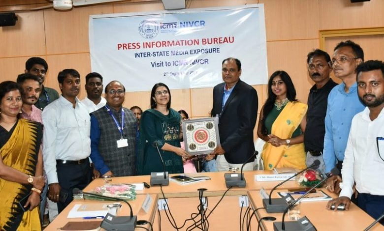 புதுச்சேரி ஐசிஎம்ஆர்-விசிஆர்சி மையத்தில் ஒடிசா ஊடகக் குழுவினர் நேரில் ஆய்வு: கொசுக்கள் மற்றும் நோய்க் கட்டுப்பாடு குறித்து விளக்கம்