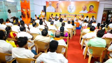 புதுச்சேரி பாஜக புதிய பொறுப்பாளர் கே.சுரேந்திரன் வருகை: கட்சி நிர்வாகிகளுடன் மாநிலத் தலைவர் வி.பி.ராமலிங்கம் தலைமையில் அறிமுக கூட்டம்!