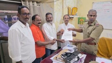 மல்லிகார்ஜுன கார்கே விவகாரம்: பாஜகவினர் மீது நடவடிக்கை எடுக்கக் கோரி புதுச்சேரி காங்கிரசார் போலீசில் புகார்!