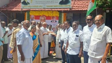புதுச்சேரி முன்னாள் முதல்வர் எம்.ஓ.எச். ஃபாரூக் மரைக்காயர் பிறந்தநாள்: காங்கிரஸ் அலுவலகத்தில் சிறப்பு மரியாதை!