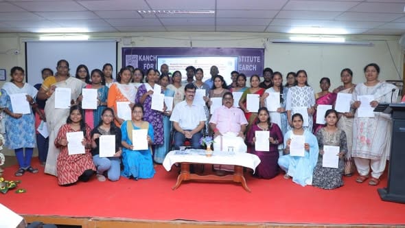 காஞ்சி மாமுனிவர் அரசு ஆராய்ச்சி நிறுவனத்தில் பி.எச்.டி மாணவர் சேர்க்கை: அமைச்சர் நமச்சிவாயம் ஆணை வழங்கினார்!