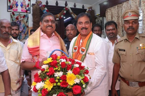 உள்துறை அமைச்சர் நமச்சிவாயத்திற்கு முதலியார்பேட்டை எம்.எல்.ஏ ஜான் குமார் பிறந்தநாள் வாழ்த்து!
