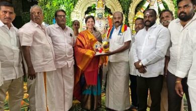 சௌமியா அன்புமணியை நேரில் சந்தித்து வாழ்த்து பெற்ற புதுச்சேரி பாமக தலைமை நிர்வாக குழு தலைவர்!