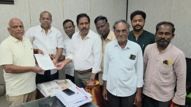 புதுச்சேரி தனியார் பள்ளி ஆசிரியர்களுக்கு ESI விலக்கு அளிக்க வேண்டும்: அமைச்சர் மல்லாடி கிருஷ்ணாராவிடம் சங்கத்தினர் மனு!
