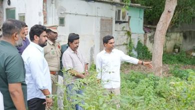 புதுச்சேரி சாரம் பூங்குளம் புனரமைப்பு: ரூ.19.82 லட்சத்திற்கான காசோலையை வழங்கினார் ஜோஸ் சார்லஸ் மார்ட்டின்!