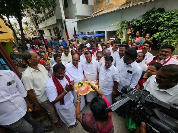 தட்டாஞ்சாவடி தொகுதி இடைத்தேர்தல்: திமுக வேட்பாளர் சேதுவை ஆதரித்து தீவிர வாக்குசேகரிப்பு!