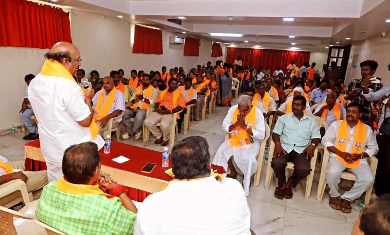 தட்டாஞ்சாவடி தொகுதியில் என்.டி.ஏ கூட்டணி வேட்பாளர் அறிமுகக் கூட்டம்: பாஜக நிர்வாகிகள் எழுச்சி!