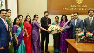 "உங்களைத் தேடி உங்கள் ஊரில்" திட்டம்: குஜிலியம்பாறையில் மாவட்ட ஆட்சியர் துர்காமூர்த்தி நேரில் கள ஆய்வு!