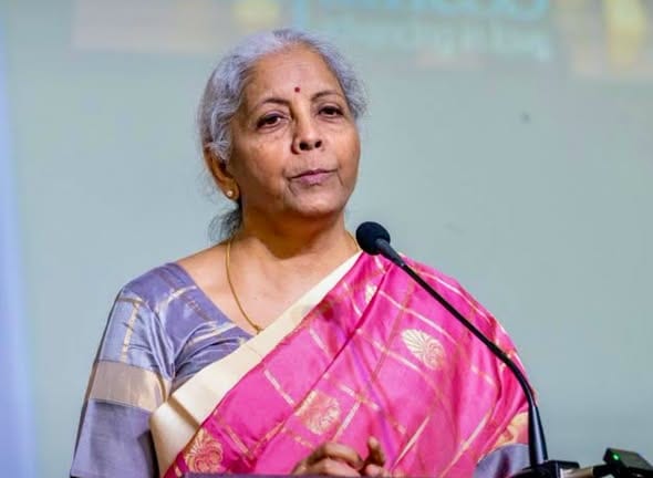 வங்கியில் நிதி முறைகேடாகக் கையாடல் செய்யப்பட்டுள்ளது சம்பந்தமாக நிதியமைச்சருக்கு சு. வெங்க