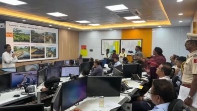 வங்கக் கடலில் உருவாகியுள்ள அர்னாப் புயல் காரணமாக புதுச்சேரி, காரைக்கால் மற்றும் ஏனாம் பகுத