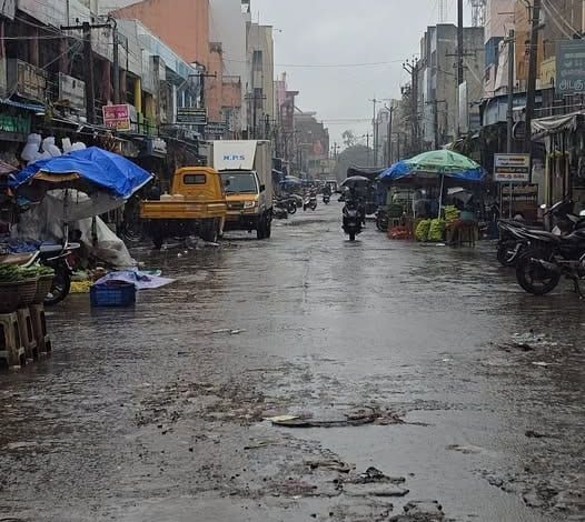 Districts where there are chances of recording from heavy to heavy rains from 9 pm tonight