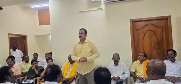 பனையூரில் பாமக தலைமை நிர்வாகக் குழுக் கூட்டம்: நிர்வாக மாற்றங்கள் குறித்து முக்கிய முடிவுகள்!