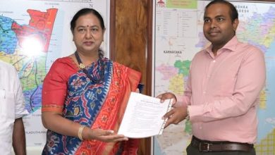 விருத்தாசலத்தை தனி மாவட்டமாக அறிவிக்க வேண்டும்: கடலூர் ஆட்சியரிடம் பிரேமலதா விஜயகாந்த் நேரில் மனு!