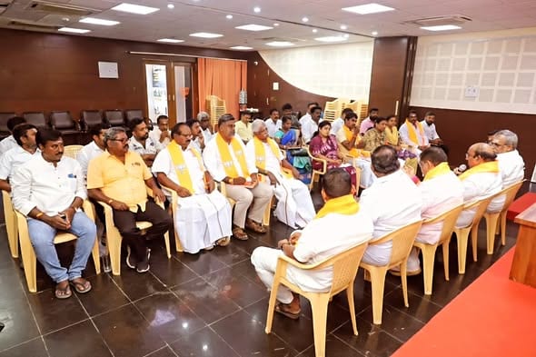 புதுச்சேரியில் பாஜக மாநில நிர்வாகிகள் ஆலோசனைக் கூட்டம்: வளர்ச்சிப் பணிகள் குறித்து விரிவான விவாதம்!