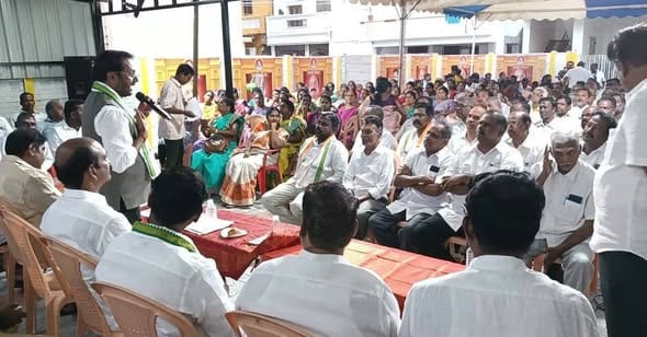 புதுச்சேரி மாவட்ட காங்கிரஸ் தலைவர்கள் தேர்வு: லாஸ்பேட்டை, காமராஜர் நகர், தட்டாஞ்சாவடி தொகுதி நிர்வாகிகள் ஆலோசனை!