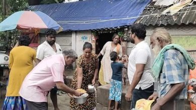 புதுச்சேரி மாநிலத்தில் நேற்று பெய்த கனமழையின் காரணமாக தாழ்வான பகுதிகள் மற்றும் நீர் சூழ்ந்