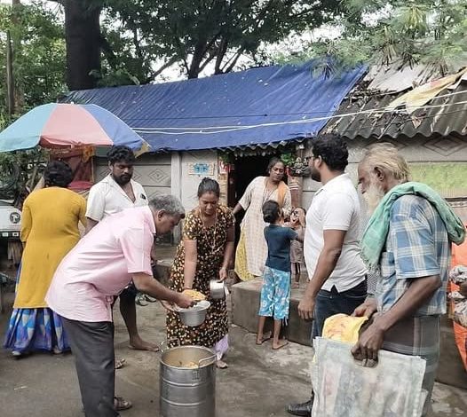 புதுச்சேரி மாநிலத்தில் நேற்று பெய்த கனமழையின் காரணமாக தாழ்வான பகுதிகள் மற்றும் நீர் சூழ்ந்