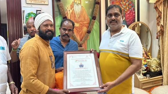 "வளர்ந்த இந்தியா – 2047" ஓவியப் போட்டியில் ரூ.1 லட்சம் முதல் பரிசு: கலைஞர் வி.கே. துரைக்கு அமைச்சர் நமச்சிவாயம் பாராட்டு!
