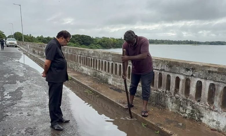 புதுச்சேரியில் கனமழை பெய்து வருவதை ஒட்டி, துணைநிலை ஆளுநர் கைலாஷ்நாதன் இன்று நோணாங்குப்பம்