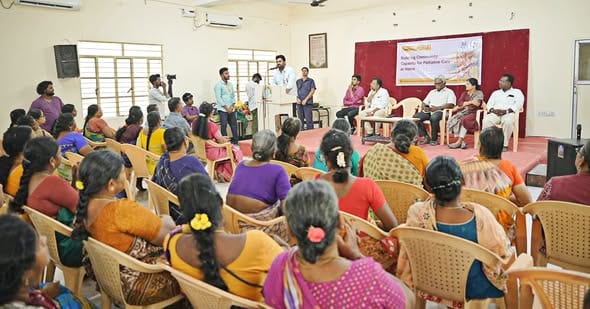 புதுச்சேரியில் மார்டின் அறக்கட்டளை - ஹெல்ப் ஏஜ் இந்தியா சார்பில் நோய்த்தணிப்புப் பராமரிப்பு விழிப்புணர்வு நிகழ்ச்சி: ஜோஸ் சார்லஸ் மார்டின் தொடக்கம்!