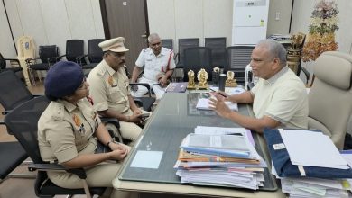 புதுச்சேரிக்கு சுற்றுலாப் பயணிகளின் வருகை அதிகரித்து வரும் நிலையில், போக்குவரத்து நெரிசலைக