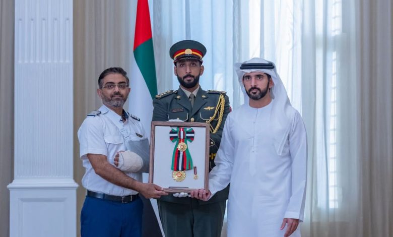The UAE has honoured Indian flydubai pilot Captain Smit Machchhar and the crew of Flight F